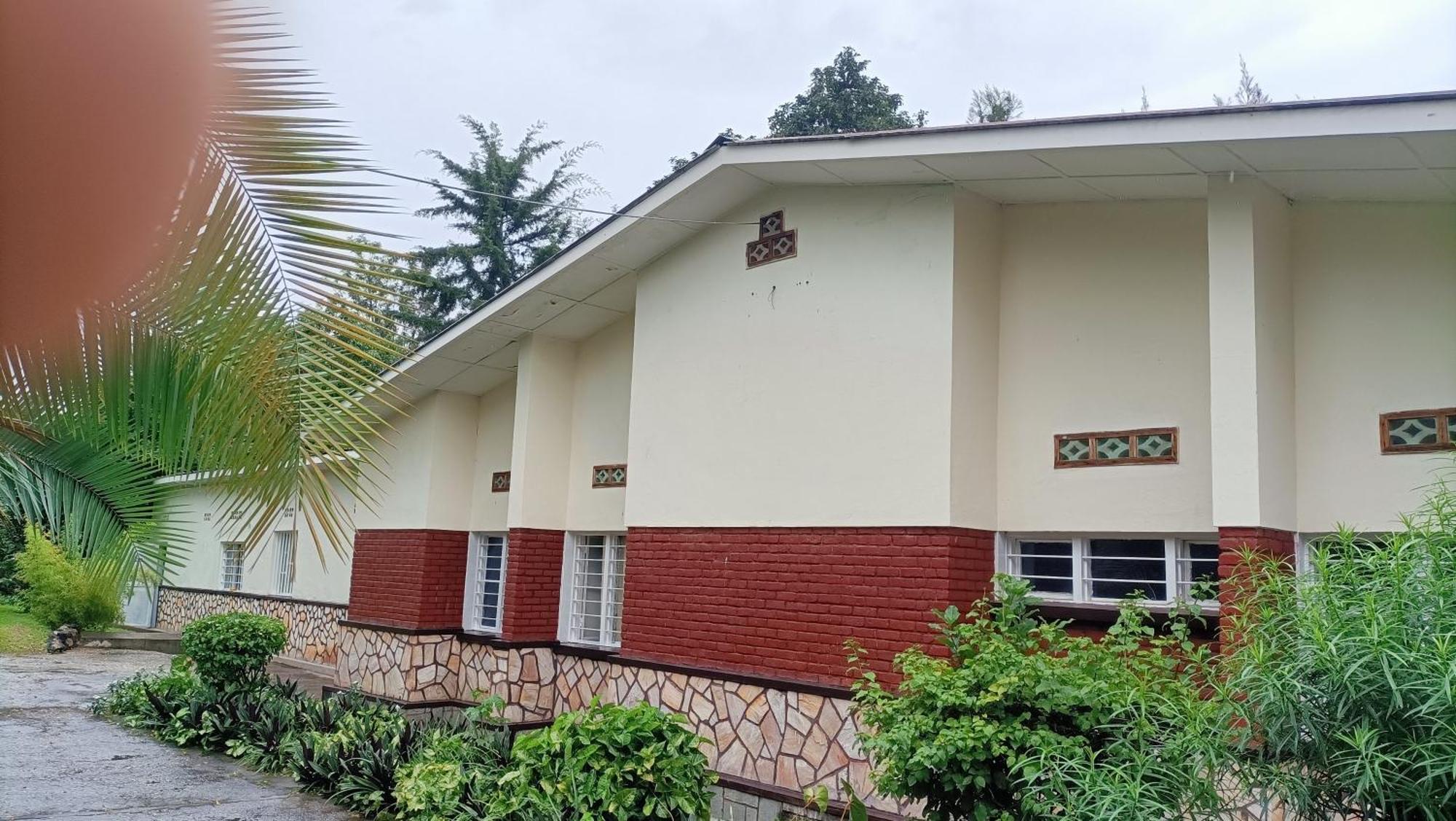 Colibri Taverne&Guest House Gisenyi Extérieur photo